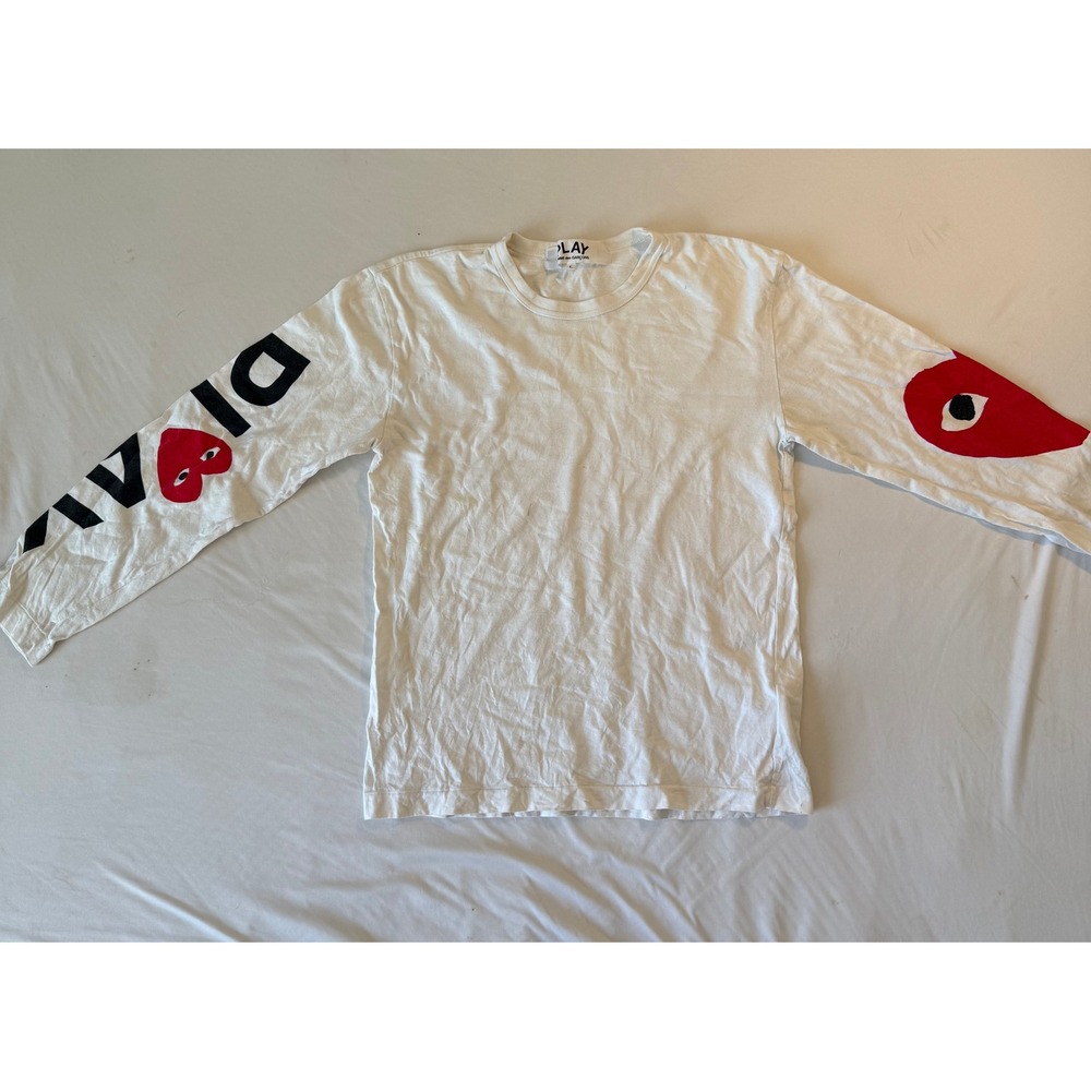 Comme des Garcons Play White Long Sleeve Heart Logo Graphic T-Shirt Large